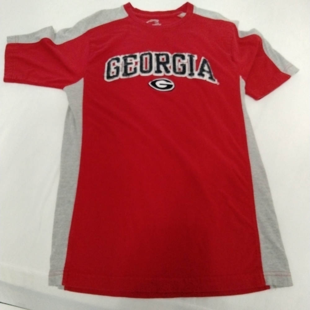 4 Ga Bulldogs shirts Lot Size Medium